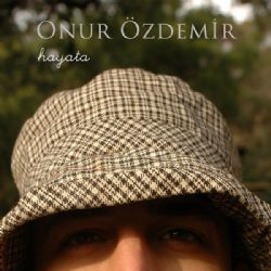 Onur Özdemir Hayata